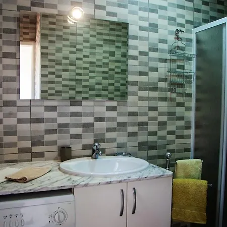House Holiday In Tenerife By Holiday World Адехе