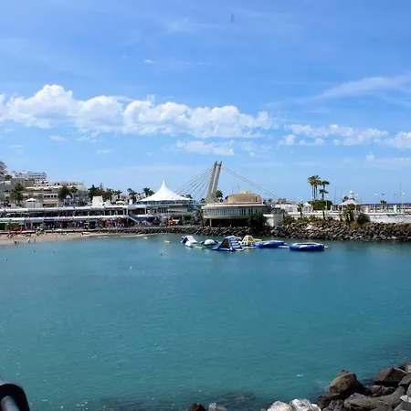 House Holiday In Tenerife By Holiday World Адехе